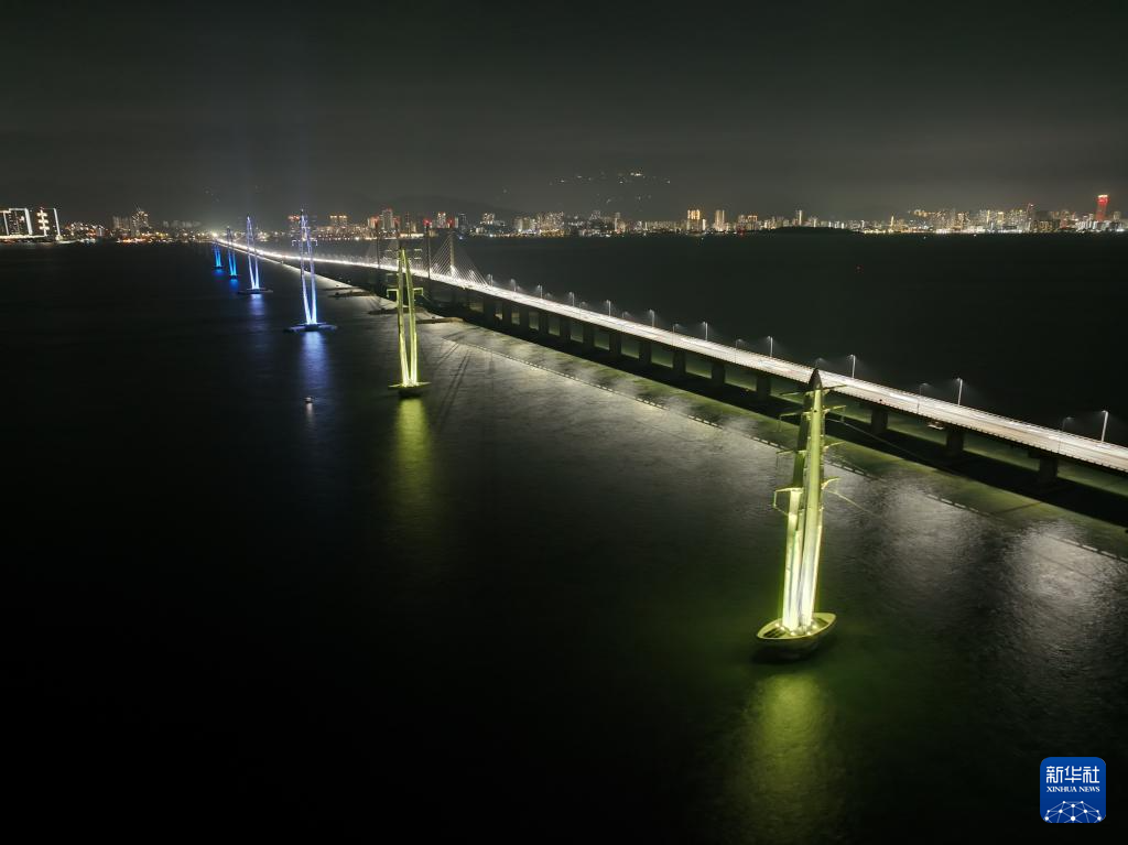 企承建马来西亚槟城跨海输电项目助力当地发展麻将胡了试玩网站免费海上升起新地标——