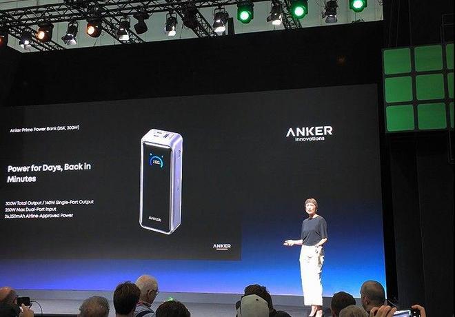 先出牌!强悍充电产品外这款派对神器太酷了麻将胡了试玩Anker安克IFA25率(图2) 先出牌!强悍充电产品外这款派对神器太酷了麻将胡了试玩Anker安克IFA25率(图2)